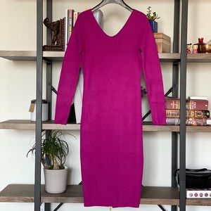 V-neck long-sleeve midi dress